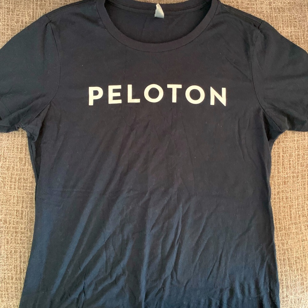 OG Peloton Crew T-Shirt! Women’s XL Runs Small